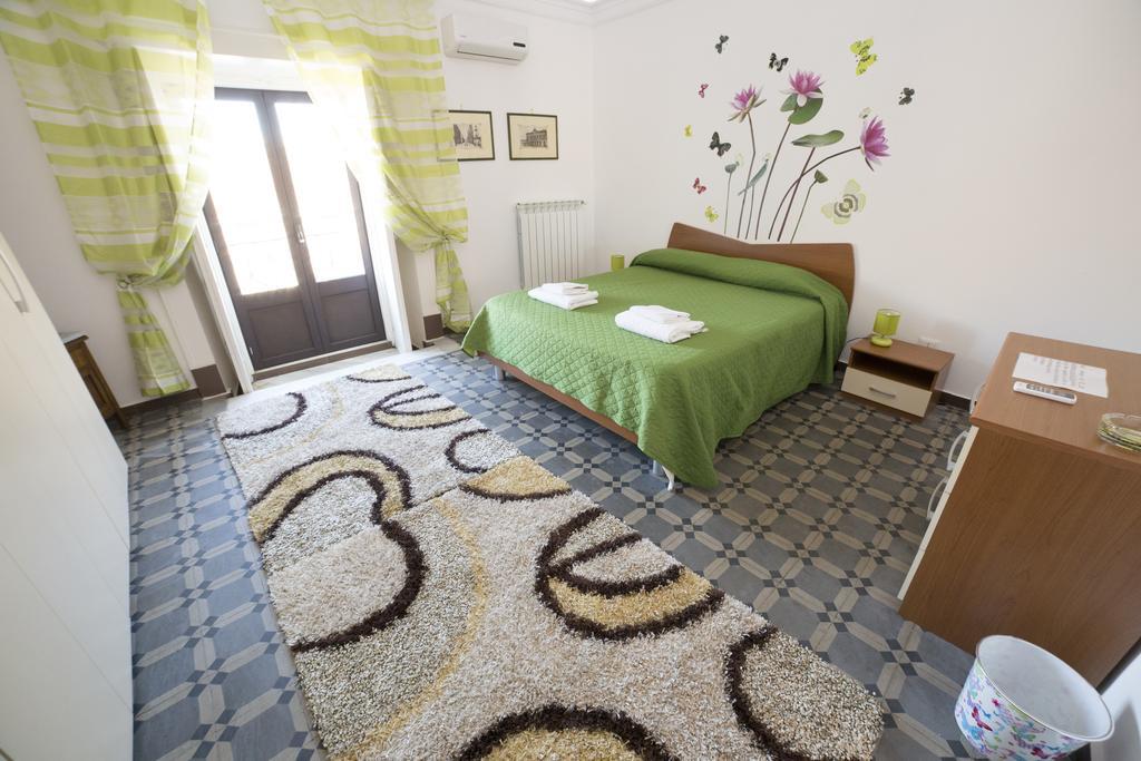 Hotel Casa Alcala Deluxe Catania Habitación foto